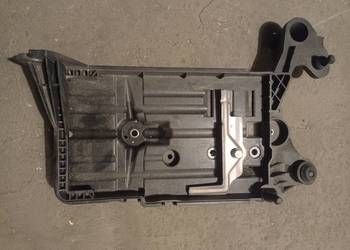 Podstawa Akumulatora VW Audi Skoda 5Q0915331K