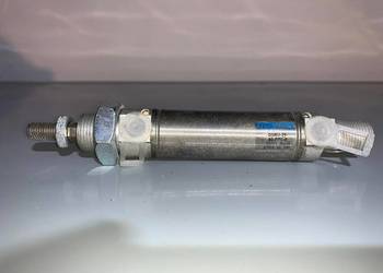 Siłownik okrągły ISO6432 DSNU-25-40-PPV-A (19245), Festo