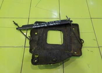 LANCIA BETA 2.0 B 83r COUPE 2D podstawa akumulatora