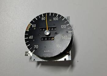 Prędkościomierz uszkodzony Mercedes W123 1235424401