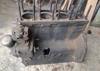 Silnik C360 uszkodzony słupek