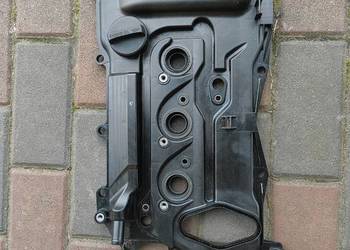 Pokrywa zaworów Toyota 1,5 benzyna