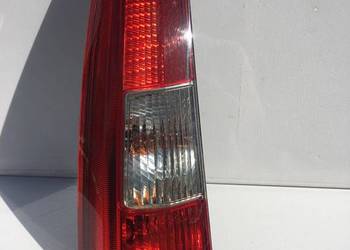 VOLVO V70 LEWA LAMPA TYŁ GÓRNA CZĘŚĆ
