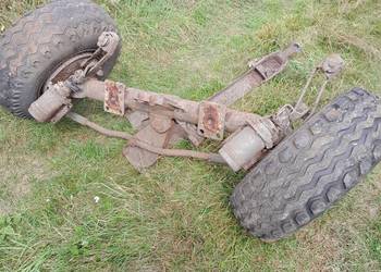 Oś z rozrzutnika z kołami, 2 sztuki