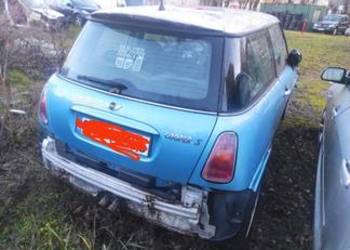 Mini Cooper S rok 2002 w całości