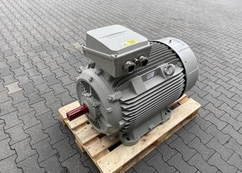 silnik elektryczny 160kW 2982obr. 3fazowy SIEMENS IE2