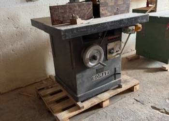 Frezarka dolnowrzecionowa gomad