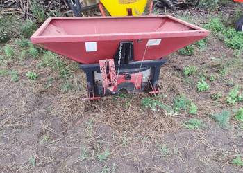 Sprzedam rozsiewacz nawozów diadem 700kg