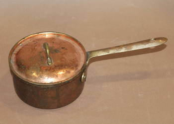 Miedziany garnuszek z rączką nr 1050