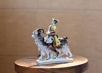 Antyczny Ludwigsburg Krawiec na Kozie Porcelanowa figurka