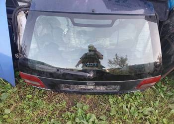 Klapa tylna Volvo v40 96-04 Granatowa