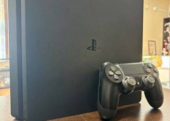 Konsola Sony Playstation 4 PS4 Slim 500 GB Pad