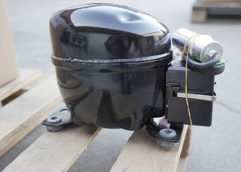 Części do lodówek i zamrażarek – nowe / serwisowe / szybka wysyłka