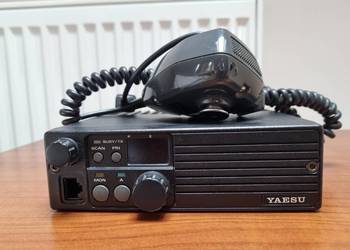 Radiotelefon YAESU FTL 1011