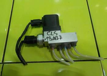 MERCEDES CLS C219 W219 3.0 CDI AUT blok zawor rodzielacz zawieszenia
