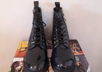 Granatowe damskie lakierowane botki British Knights rozm.38