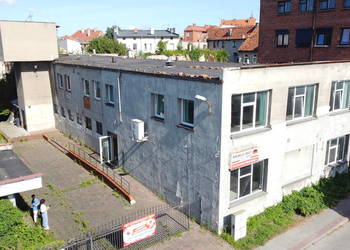 Syndyk sprzeda pawilon biurowo - usługowo - handlowy