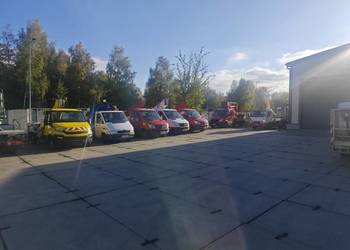 Zwyżka Piekary Śląskie wynajem podnośnik koszowy do 35m Zwyżka Piekary Śląskie wynajem podnośnik koszowy do 35m