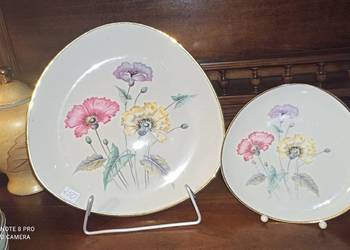 Patera Mitterteich. Kolor ecru. Z kwiatami.