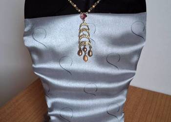 Sprzedam  korale z piękną zawieszką