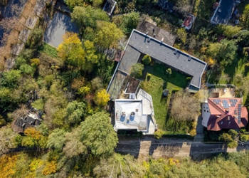 Dom 270m2 i Obiekt Usługowo-Medyczny 450m2 ul. Wycieczkowa