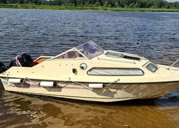 Łódka łódź kabinowa shetland 570 silnik zaburtowy 150 KM