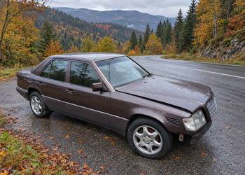 Mercedes Benz W124 E300 Diesel