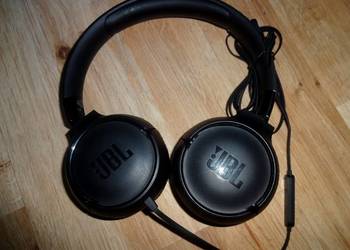 Słuchawki "JBL TUNE 520C" (wtyczka do smartfona)