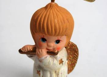 Ceramiczny aniołek grający na flecie zawieszka figurka Boże Narodzenie