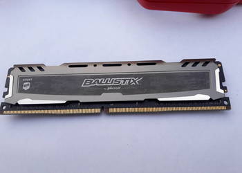 Pamięć RAM DDR4 Crucial Ballistix Sport 8GB 2400MHz CL16 BLS8G4D240FSB