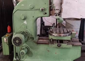 Dłutownica TOS HOV25A skok 250 mm