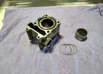 HONDA FES S-WING 125 SH 125 Cylinder + Tłok