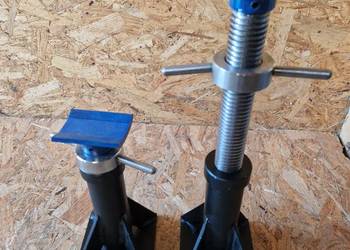 Profesjonalna kobyłka warsztatowa – stalowa podstawa śrubowa