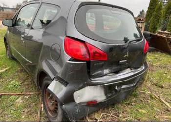 Mitsubishi Colt 1,1 benzyna Maska Lampy Zderzak Pas Błotnik