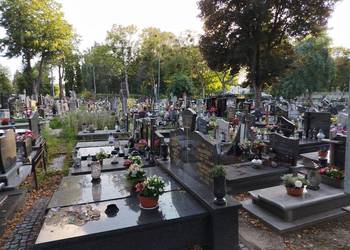 Opieka nad grobami, Cmentarz Brochowska, Wrocław, nad grobem, cennik
