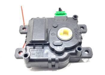 SILNIK NAGRZEWNICY HONDA 113800-4040 CR-V V