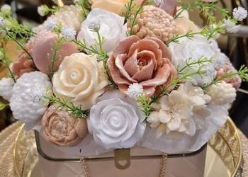 Piekny bukiet z mydła glicerynowego na prezent