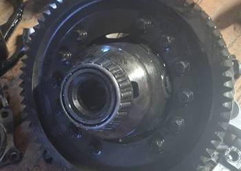 Sprzedam skrzynie biegow m32 na części  zafira b 1.9 cdti