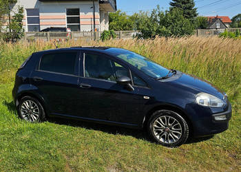 Fiat Punto Evo 1.4 8V  - ekonomiczne auto miejskie