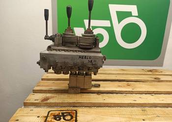 Rozdzielacz hydrauliczny dżojstik (BM4D32) Rozdzielacz hydrauliczny dżojstik (BM4D32)