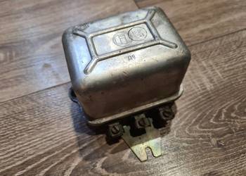 Regulator napięcia prądnicy RG15D Ursus C330 12V12A