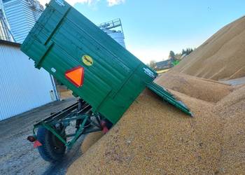 Przyczepa rolnicza wywrotka ładowność 10T