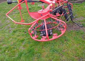 Sprzedam przetrzasarko - zgrabiarke KUHN i sadzarke