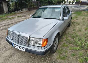 Mercedes-Benz W124