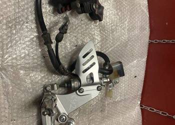 Suzuki GSX-R 600 / 750 set zacisk hamulcowy pompa C92 K8 K9 L0