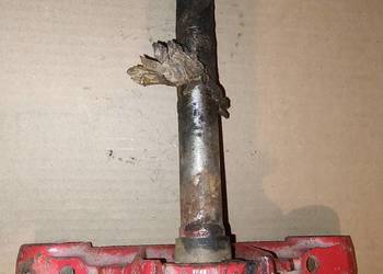 Półka dolna zawieszenie przednie teleskop Dniepr MT K650 K750 Ural