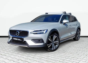 Volvo V60 Cross Country, 2022r. | Salon PL | Faktura 23 | Bogate Wnętrze |