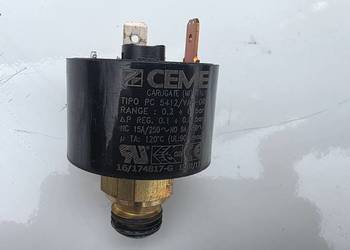 Buderus Logamax Plus GB012-25K V2 - presostat (czujnik ciśnienia)