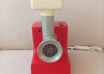 Polska elektryczna maszynka do mielenia mięsa Zelmer typ 686.5 z czasów PRL