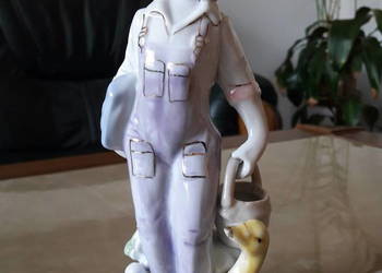 Porcelanowa figurka